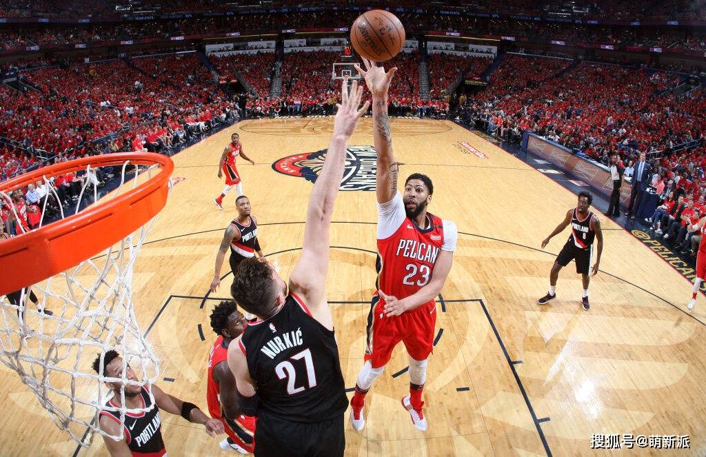 包含太狠了！Karsa在加拿大队比赛中败北新奥尔良鹈鹕主帅复盘备战德甲，马赛清晨战术微调的词条